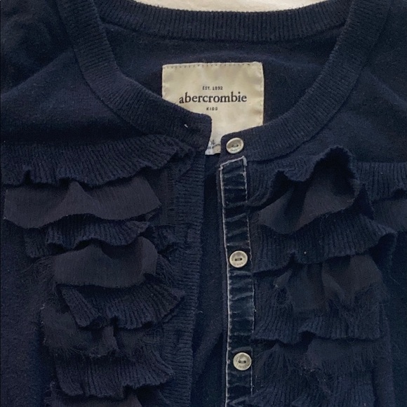 Abercrombie Kids sweater - Picture 2 of 3